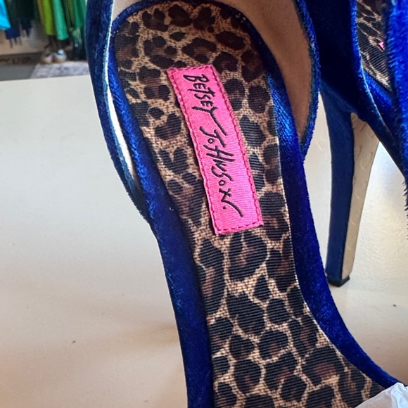 Betsey Johnson Cobalt Blue Velvet Jeweled T-Strap Heels - Picture 5 of 7